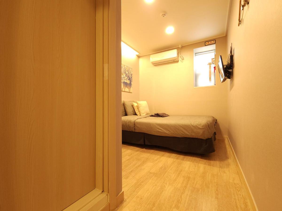 Oyo Hostel Myeongdong 1 Seoul Exteriör bild